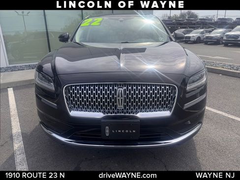 Certified 2022 Lincoln Nautilus Reserve AWD/4WD image 10