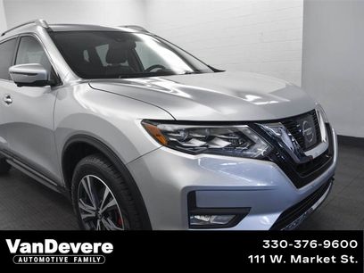 Used 2017 Nissan Rogue SL w/ SL Premium Package