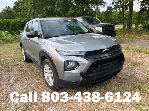 Used 2023 Chevrolet TrailBlazer LS w/ LPO, Blackout Package FWD image 1