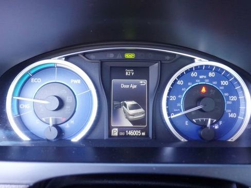 Used 2016 Toyota Camry LE FWD image 16