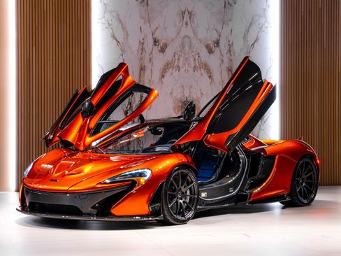Used 2014 McLaren P1 RWD image 2