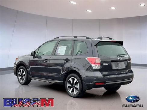Used 2018 Subaru Forester 2.5i Premium w/ All-Weather Package image 6
