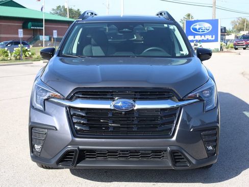 Certified 2026 Subaru Ascent Limited AWD/4WD image 3