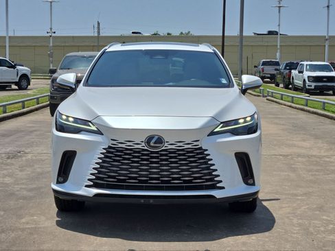 Used 2024 Lexus RX 350 Premium w/ Accessory Package (Z1) FWD image 11