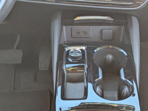 Certified 2025 Buick Envision Preferred image 21