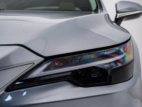 Used 2023 Lexus RX 350 Premium w/ Accessory Package image 6