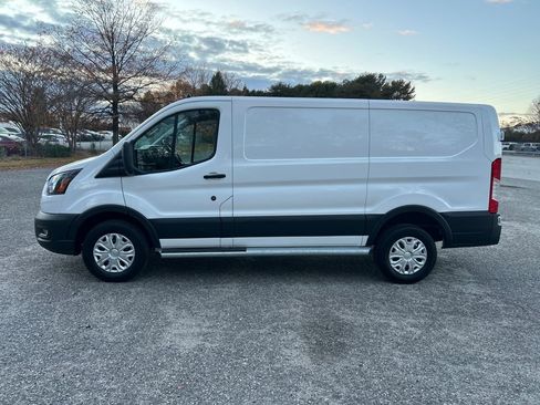Used 2024 Ford Transit 250 Low Roof w/ Exterior Upgrade Package image 2