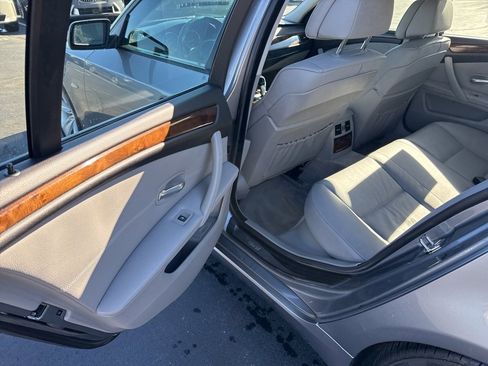 Used 2008 BMW 528i Sedan image 13