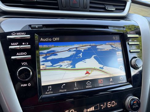 Used 2018 Nissan Murano SL AWD/4WD image 17