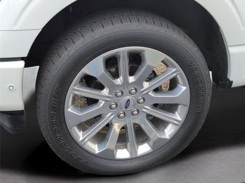 Used 2021 Ford F150 Limited image 11