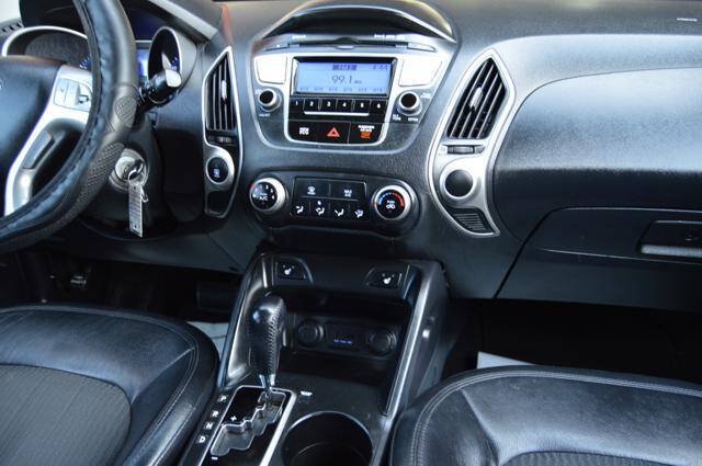 Used 2012 Hyundai Tucson GLS AWD/4WD image 19