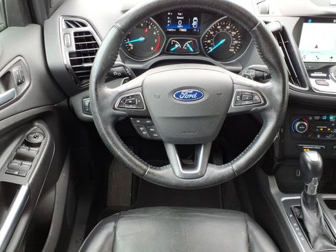 Used 2017 Ford Escape Titanium AWD/4WD image 5
