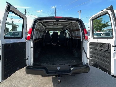 Used 2019 Chevrolet Express 2500 Extended w/ Communications Package RWD image 30