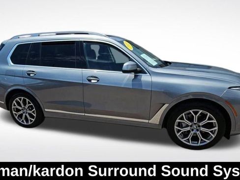 Used 2023 BMW X7 xDrive40i AWD/4WD image 9