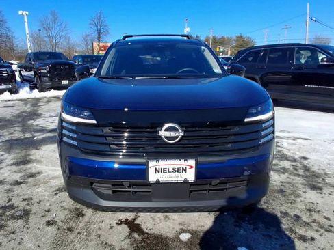 Used 2026 Nissan Kicks SV w/ Charging Package image 3