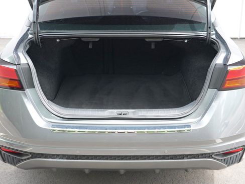 Used 2021 Nissan Altima 2.5 SV FWD image 9