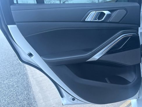 Used 2026 BMW X6 xDrive40i image 12