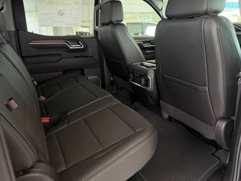New 2026 GMC Sierra 1500 Denali w/ Technology Package AWD/4WD image 17
