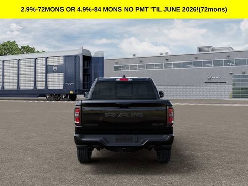 New 2026 RAM 1500 4x4 Crew Cab image 7