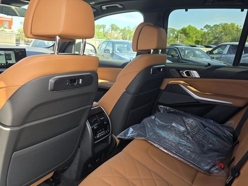 New 2026 BMW X5 xDrive40i w/ Climate Comfort Package image 10