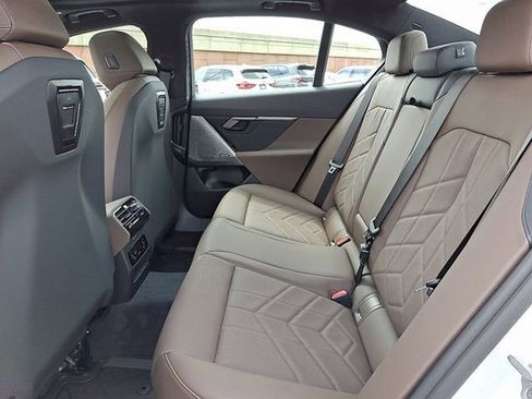 Certified 2026 BMW 530i xDrive w/ Premium Package image 5