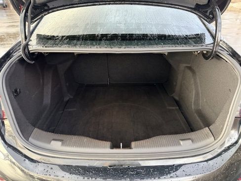 Used 2018 Chevrolet Cruze LT image 23