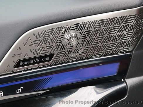 Used 2025 BMW 540i xDrive w/ Premium Package image 43