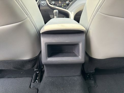 Used 2023 Toyota Camry SE w/ Convenience Package FWD image 23