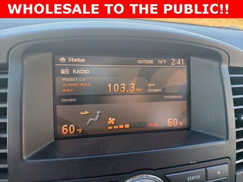 Used 2011 Nissan Pathfinder Silver image 15