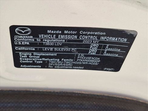 Used 2023 MAZDA MAZDA3 s FWD image 15