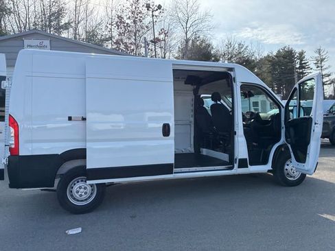 Used 2023 RAM ProMaster 2500 FWD image 34