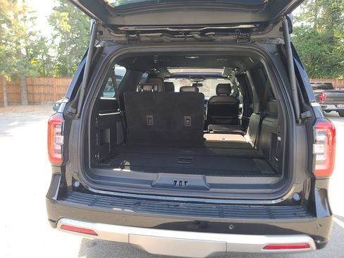 Certified 2023 Ford Expedition Max Platinum image 26