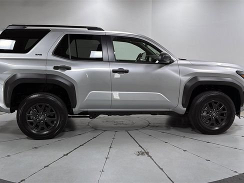 Certified 2025 Toyota 4Runner SR5 image 6