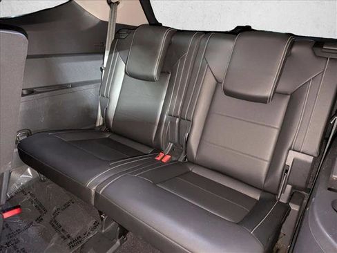 Used 2021 Volkswagen Atlas SE image 19