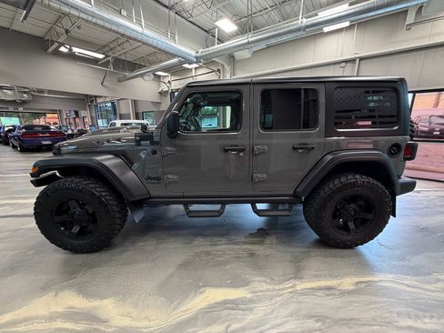 Used 2021 Jeep Wrangler Unlimited Sport AWD/4WD image 34