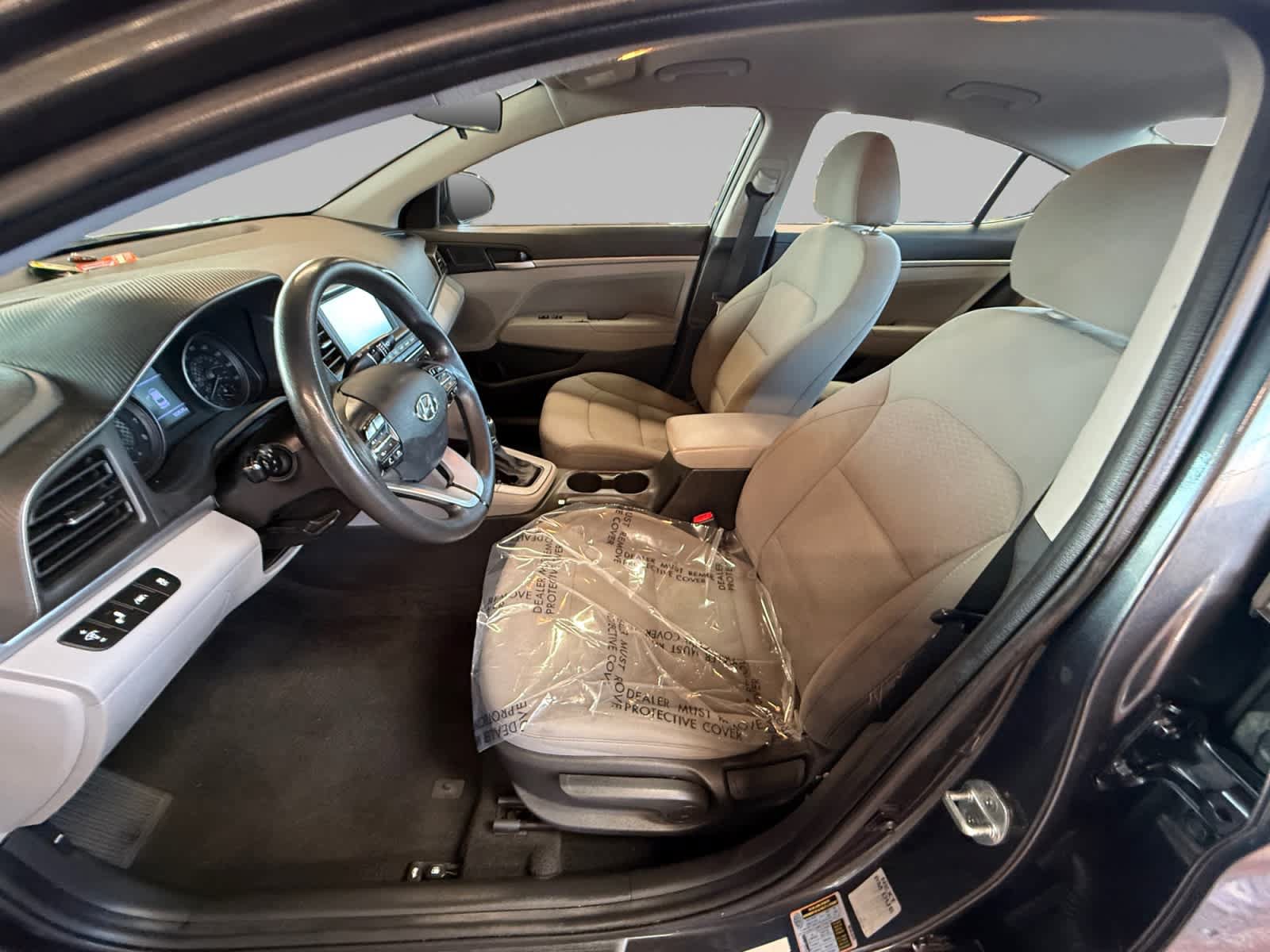 Used 2020 Hyundai Elantra SEL FWD image 11