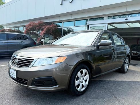 Used 2009 Kia Optima LX FWD image 3