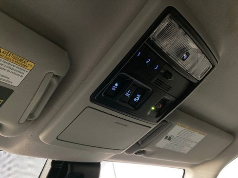 Used 2024 Toyota 4Runner SR5 Premium image 28