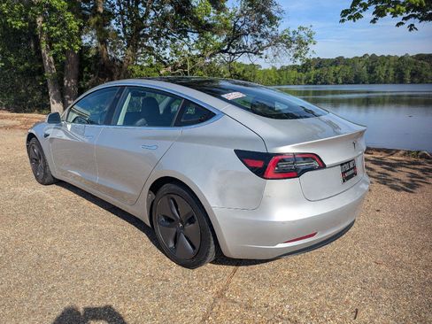 Used 2018 Tesla Model 3 Long Range image 7