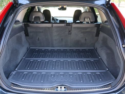 Used 2015 Volvo XC60 T5 AWD/4WD image 14