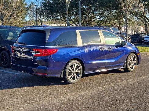Used 2022 Honda Odyssey Touring image 3