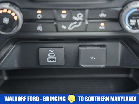 Used 2025 Ford F250 XLT AWD/4WD image 26