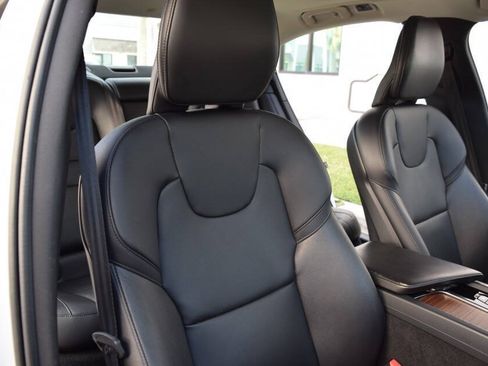 Used 2021 Volvo S60 T5 Momentum FWD image 54