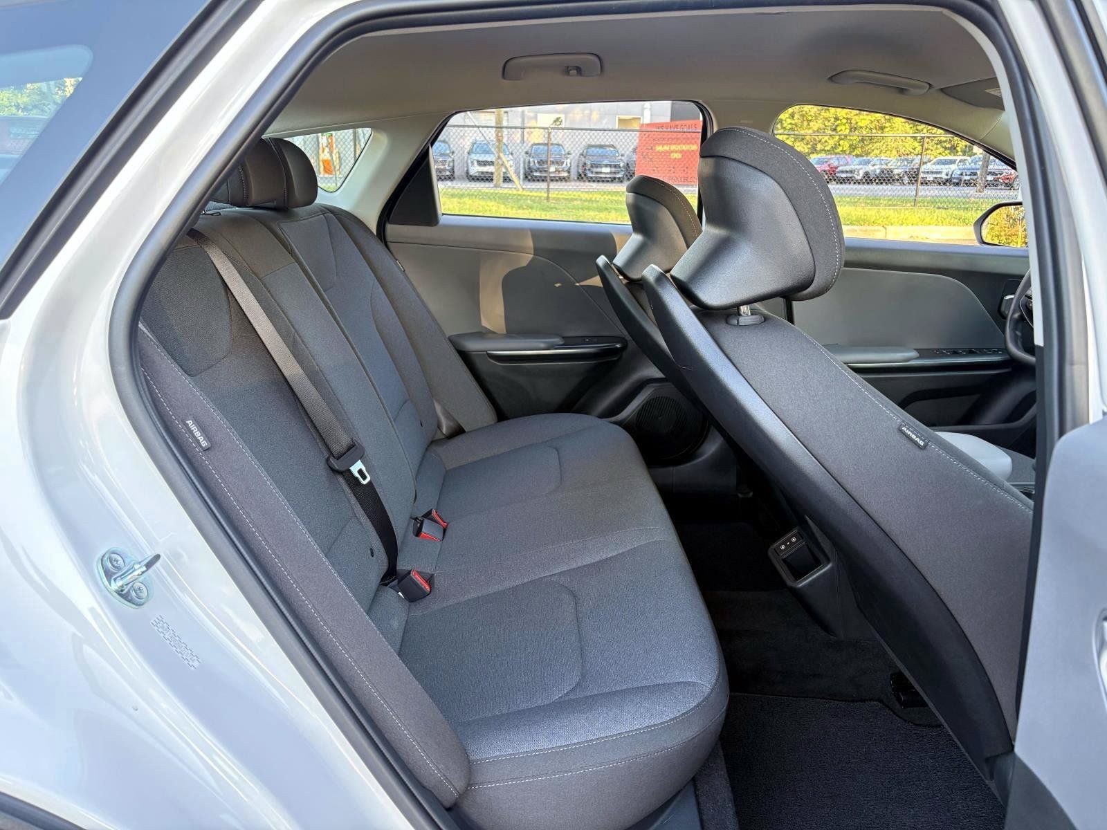 Certified 2025 Kia K4 FWD image 25