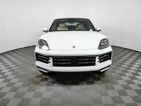New 2026 Porsche Cayenne S AWD/4WD image 38
