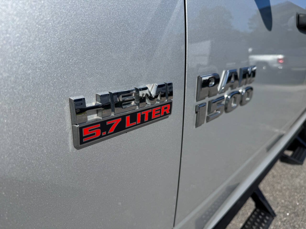 Used 2016 RAM 1500 Express w/ Popular Equipment Group AWD/4WD image 31