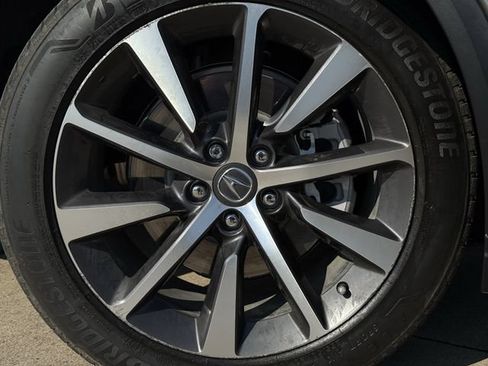 Used 2026 Acura MDX w/ Technology Package FWD image 9