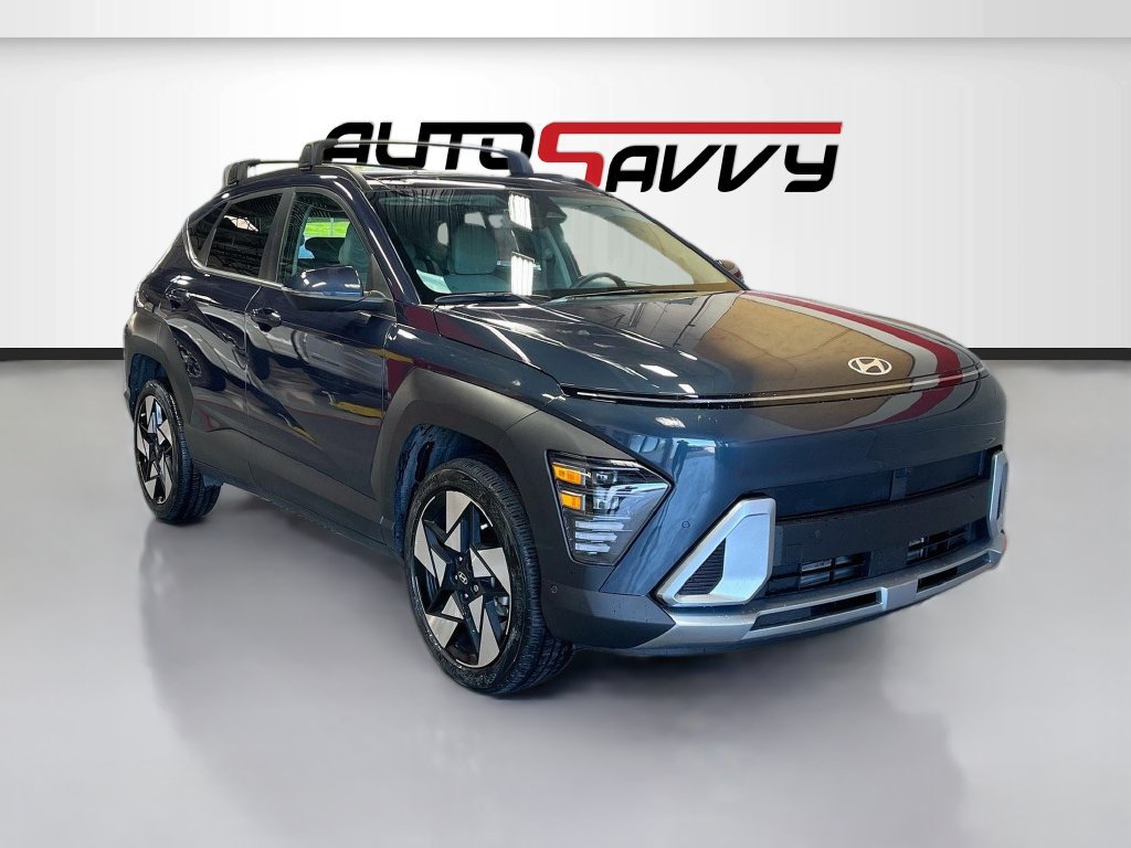 Used 2025 Hyundai Kona Limited AWD/4WD image 1