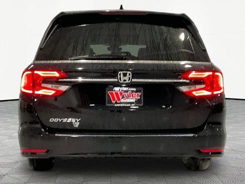 Used 2024 Honda Odyssey EX-L image 5