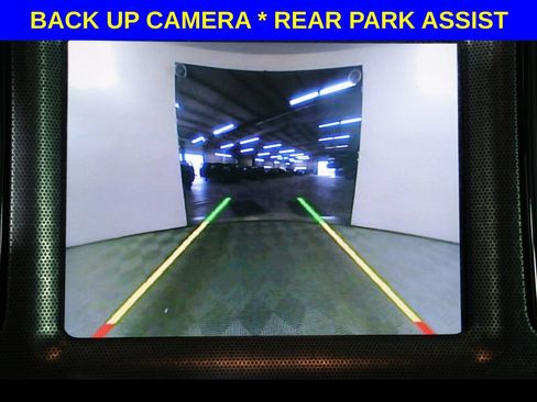 Used 2016 Dodge Challenger R/T Scat Pack w/ Leather Interior Group RWD image 9